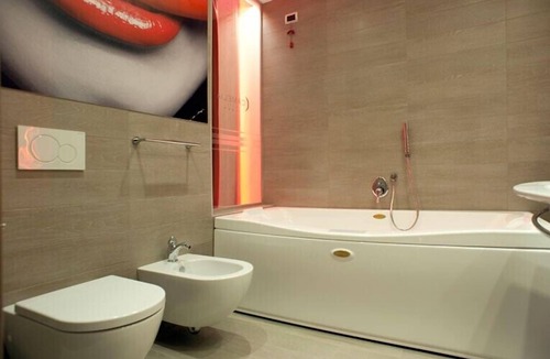 Cameri Hotel | Hotel Camelia