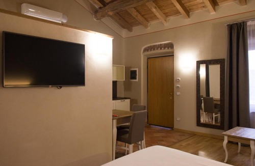 Cornegliano Laudense Hotel | Hotel Sesmones