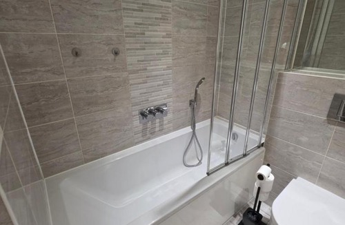 Guildford House | Jacobs Green