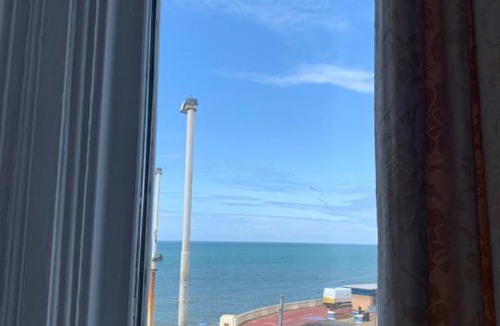North Shore Hotel | Jini Hotel