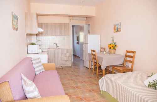 Pigadia Apartment | Ktima Develekou