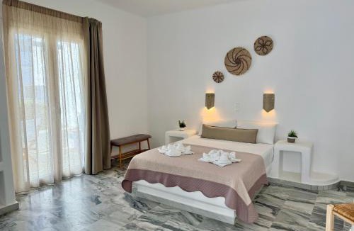 Parikia Apartment | Magginas Studios