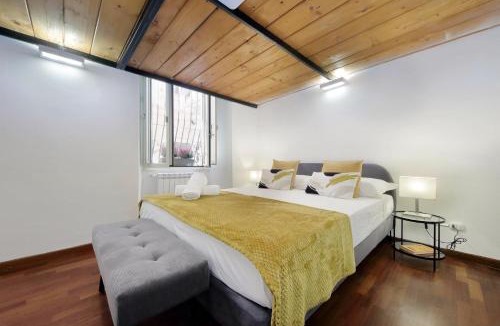 Esquilino Apartment | Maison Florienne