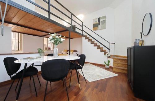 Esquilino Apartment | Maison Florienne