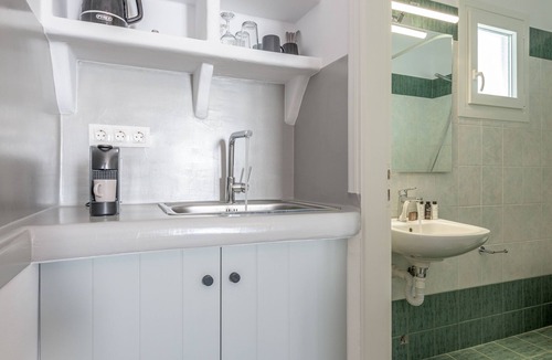 Apollonia House | Michalis Studios