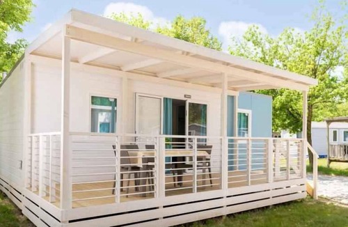 Zadina Pineta House | Mobile home with air conditioning and wooden veranda
