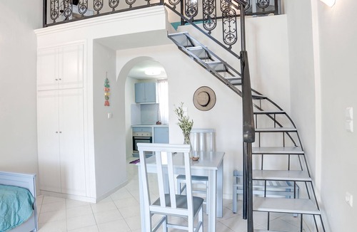 Agia Paraskevi Apartment | Monolithia