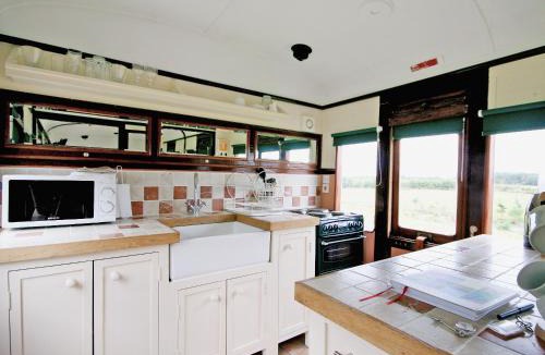 Stowmarket House | Railway Carriage Two - E5601