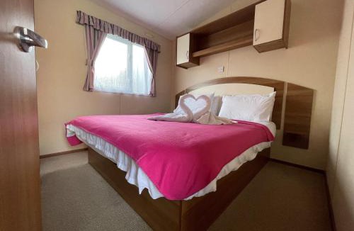 South Molton Apartment | Riverside Park & Country Club