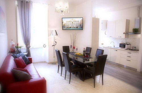 Esquilino Apartment | S. JOHN