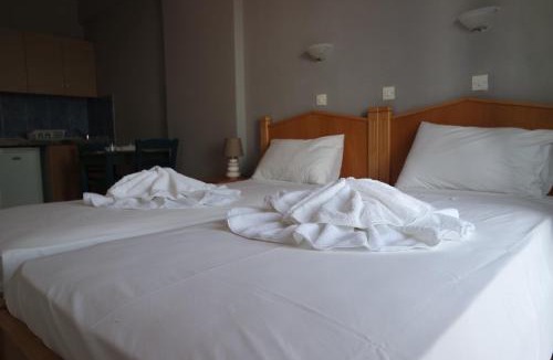 Amoopi Apartment | Sea View Studios