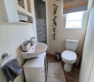 Padstow House | Seven Bays Holiday Home