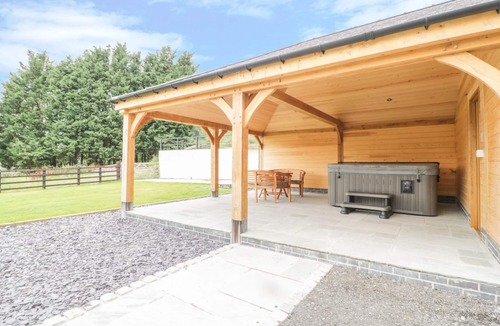 Cwmtirmynach Cottage | SGUBOR, family friendly, character holiday cottage in Llangwm