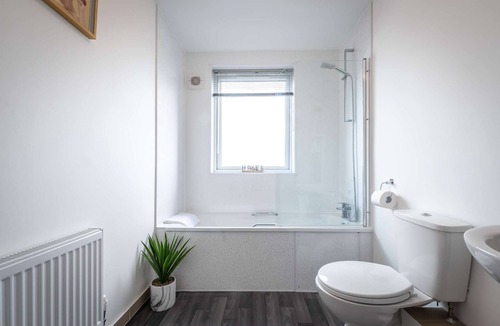 Ocean Village Apartment | Spacious 2 Bedroom Apartment