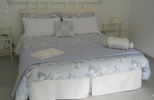 Canneto sull'Oglio Bed & Breakfast | Studio with disabled access for 4 people