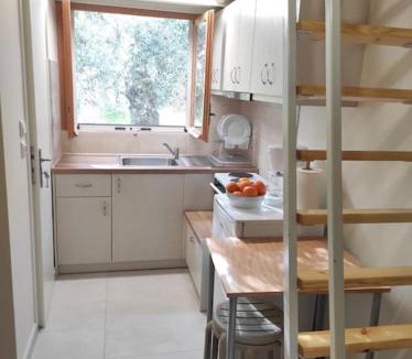Leonidio House | Sweet little studio