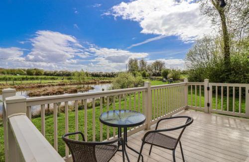 Mappleton House | The Dragonfly