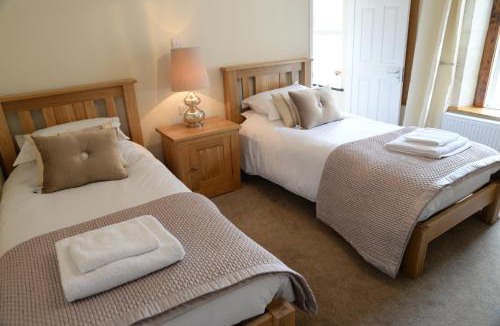 Beckington Hotel | The Foresters
