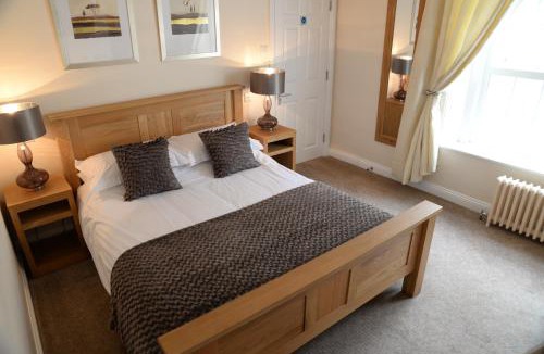 Beckington Hotel | The Foresters