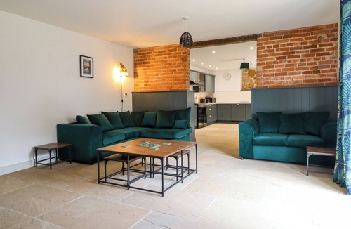Chirk Bank Cottage | Threshers Barn