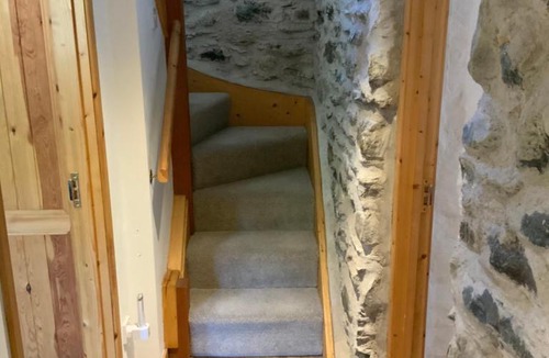 Llanycil House | Tithe Barn 2 - Abercelyn Cottages - Llanycil - Bala - LL23 7YF - UK