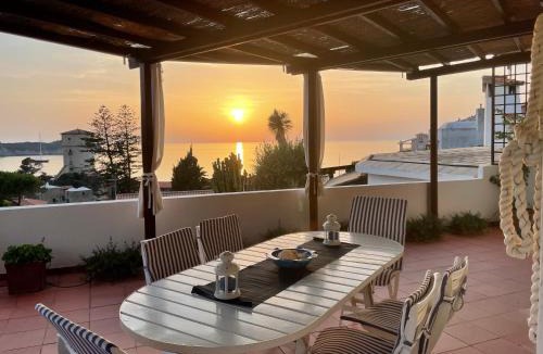 Giglio Campese House | Villa Isolella