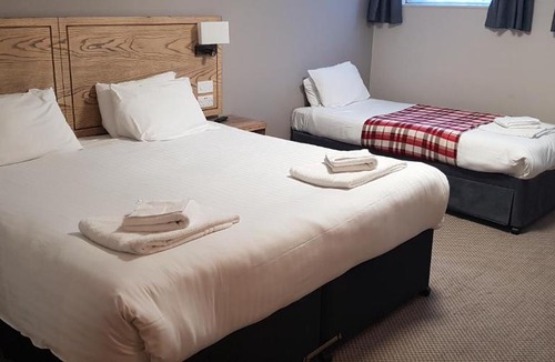 Cullompton Hotel | Waterloo Cross, Devon by Marston's Inns