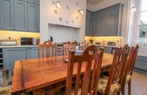 Settle House | WINDYRIDGE, pet friendly, character holiday cottage in Settle