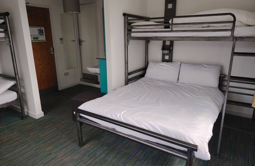 Malham Hostel | YHA Malham - Hostel