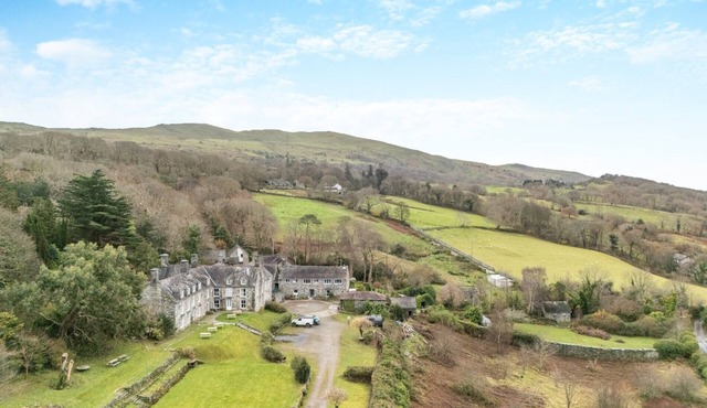 14th Century Retreat