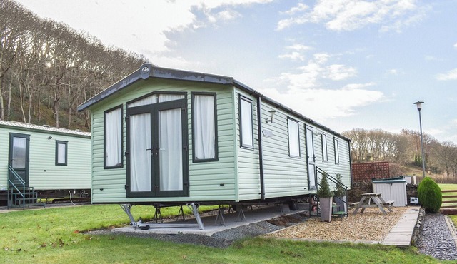 2 bedroom accommodation in Talsarnau, near Harlech