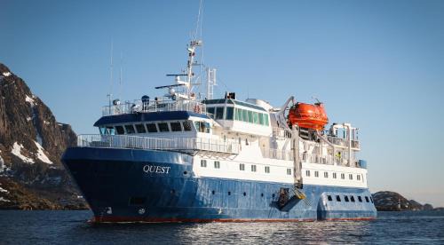 24hrs Northern Lights & Whale Watching Cruise