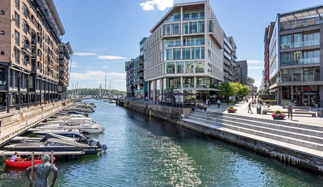 2br on Tjuvholmen with sea view