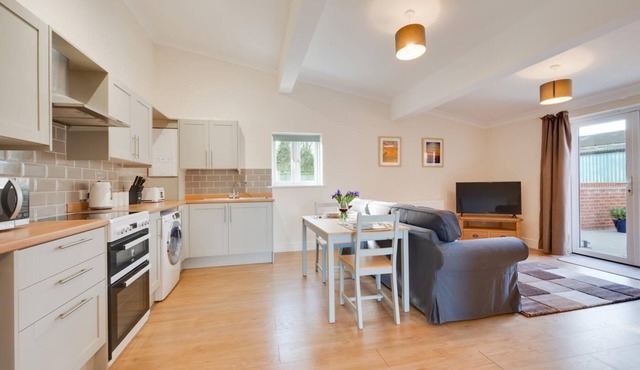 3 Bed in Chedgrave (oc-2252)
