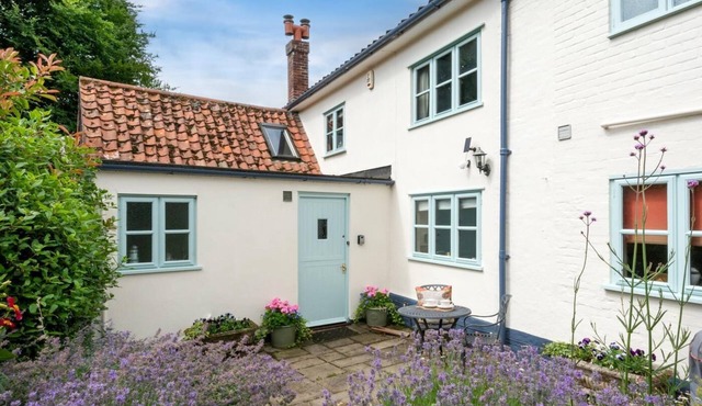 3 Bed in Shotesham All Saints (oc-2094)