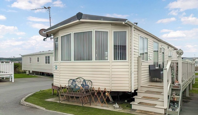 81 Golden Sands - UKC9417