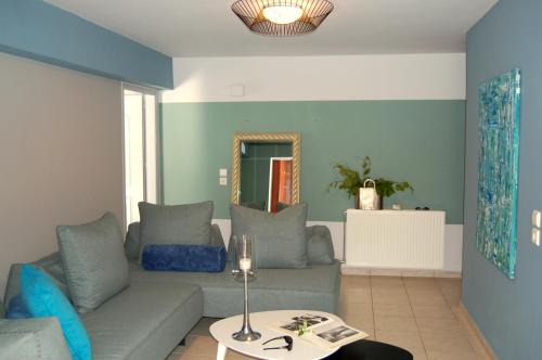 Alkyoni Apartments & Studios