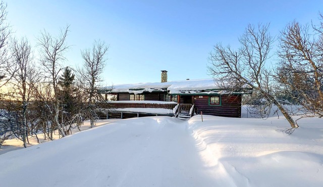 Awesome home in Venabygd with sauna