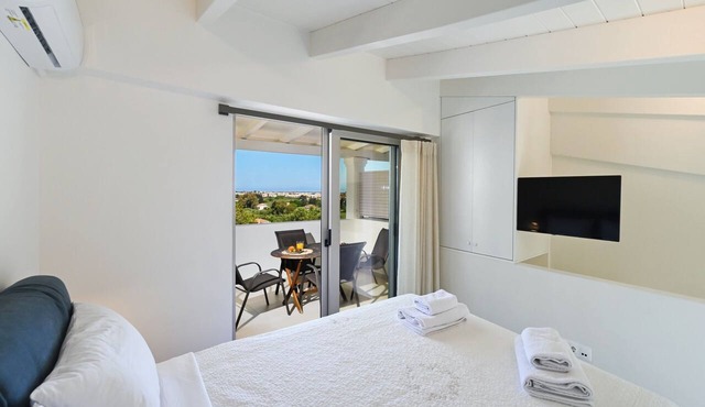Azure II Suite