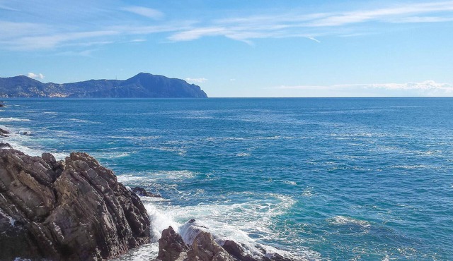 Beach front apartment in Chiavari with WiFi