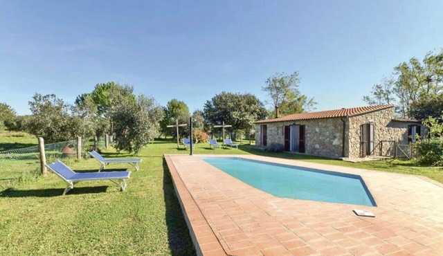 Beautiful private villa for 9 guests with private pool, WIFI, pets allowed and panoramic view