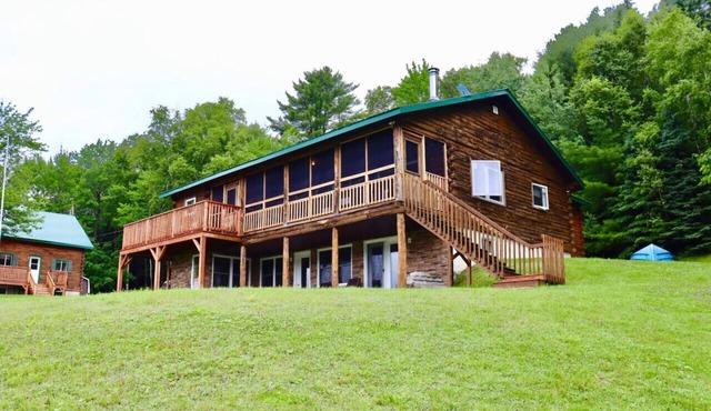 Black Rapids - Pacific Lodge