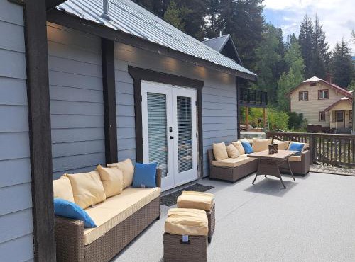 Bralorne Suites