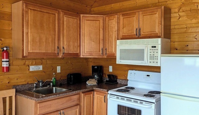 Cozy and Relaxing Getaway Cabins 16