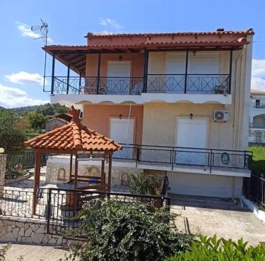 Dimitra's Little House