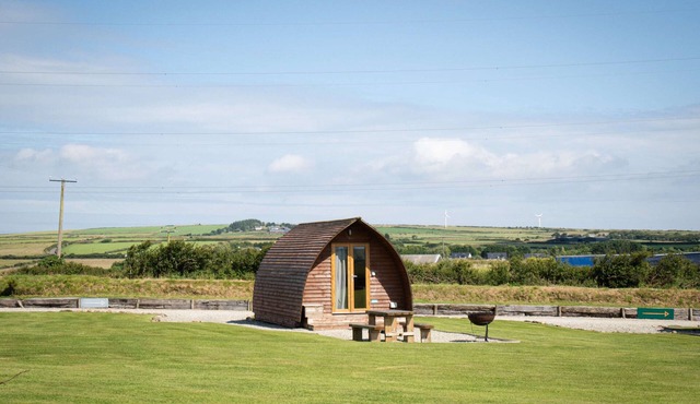 Ensuite Glamping Cabin With A View