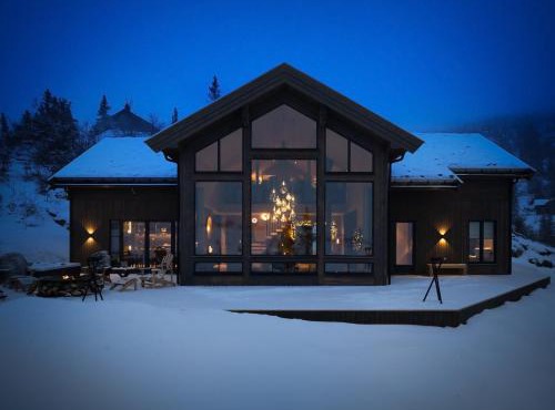 FJELLRO Private Alpine Lodge Høgevarde