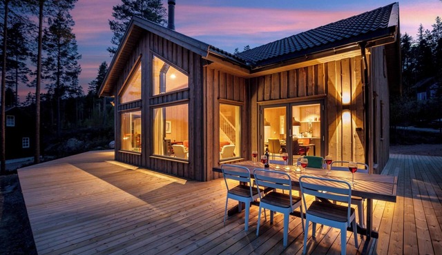 Grønnsted 8p - Three Bedroom Chalet, Sleeps 8