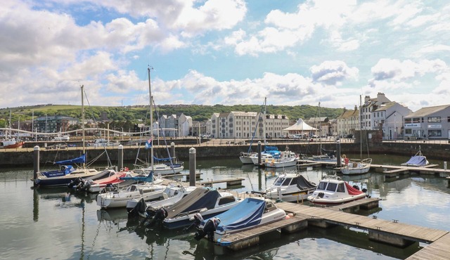Harbourside Apartments