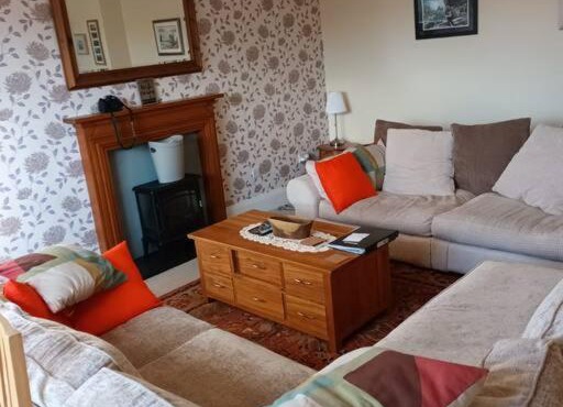 Harlech/HUGE Three bedroom/BEST location